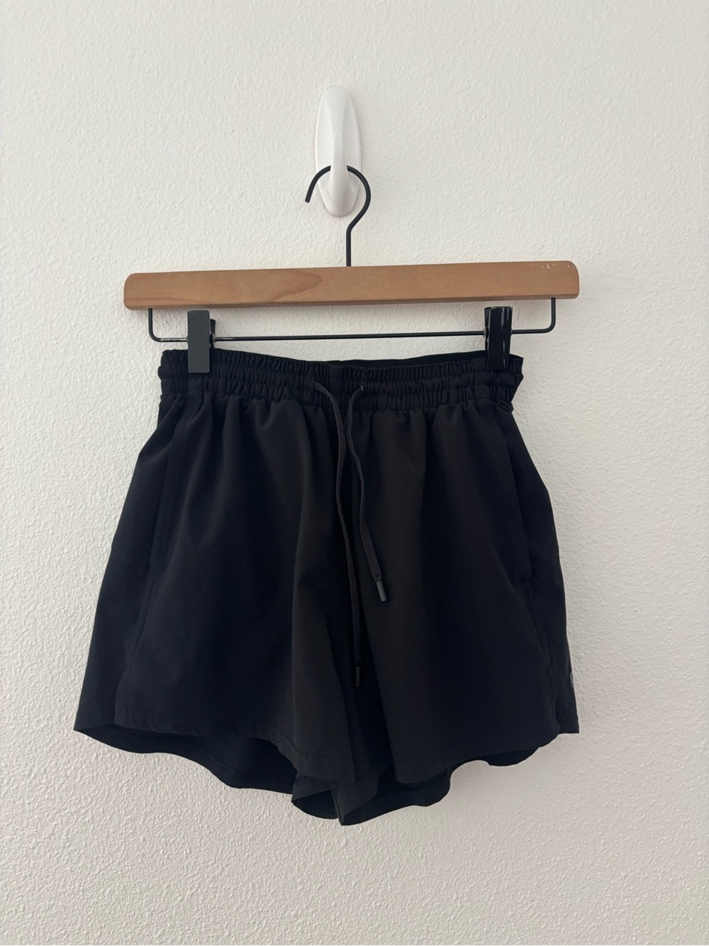 Lululemon black shorts